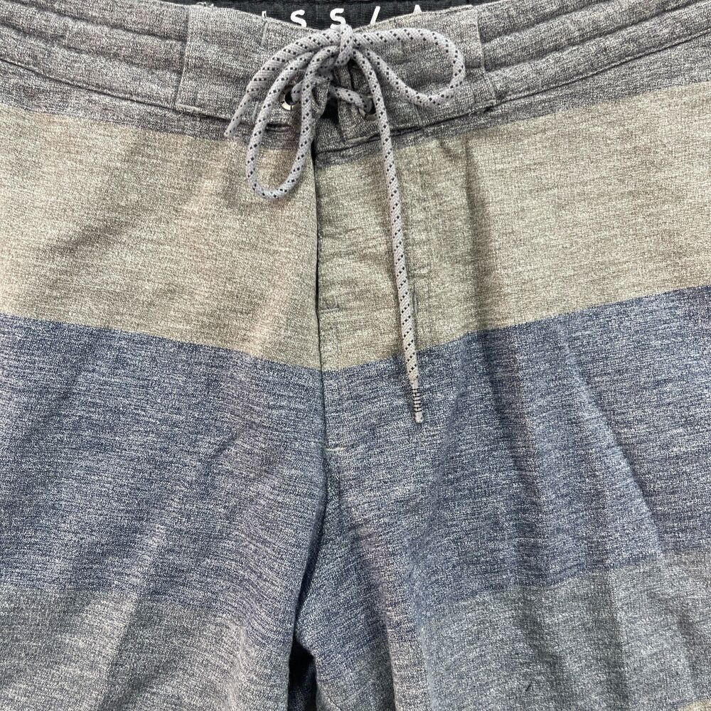 Vissla Mocha Sofa Surfer Board Shorts Mens Medium Gray Blue Striped Swimwear - Picture 4 of 11